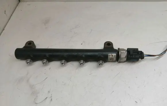 Chevrolet Cruze Fuel main line pipe 96868901 1213891210