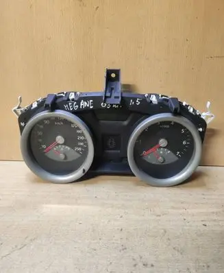 Renault Megane II Speedometer (instrument cluster) 8200364007 PEAC125551