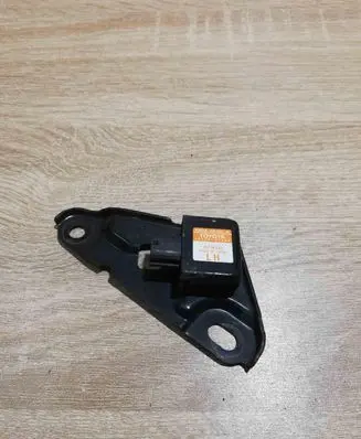 Toyota Prius (XW20) Airbag deployment crash/impact sensor 8917447040 2521000160