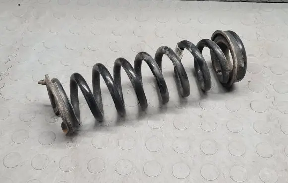 BMW 3 F30 F35 F31 Rear coil spring 6764419