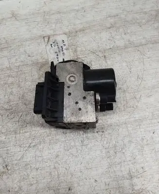 Mercedes-Benz Vaneo W414 ABS Pump A0044310912 0265202461 004302039