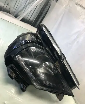 Citroen C4 III e-C4 Headlight/headlamp 9830655980