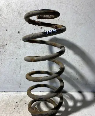 Toyota Auris 150 Rear coil spring