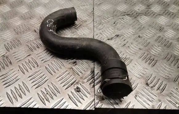 Volvo V70 Engine coolant pipe/hose 6g918260jb