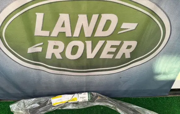 Land Rover Discovery 3 - LR3 Rubber seal rear door CGE500430