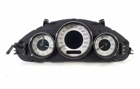 Mercedes-Benz CLS C219 Speedometer (instrument cluster) A2195406411