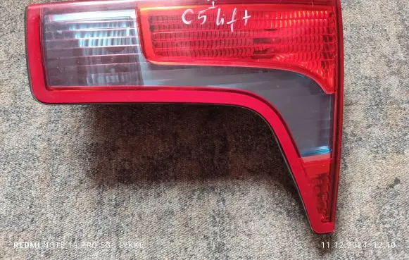 Citroen C5 Tailgate rear/tail lights 89034081X31