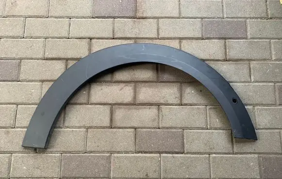 Mini One - Cooper F56 F55 Front arch trim 51777300820 16189910GB