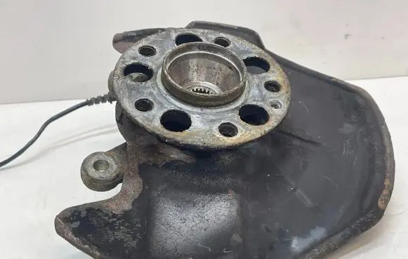 Mercedes-Benz B W245 Front wheel hub