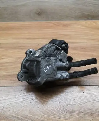 Volkswagen PASSAT B6 Fuel injection high pressure pump 0445010507 03L130755
