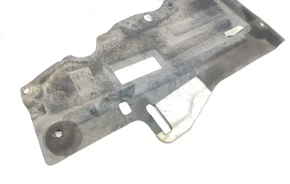 Ford Edge II Engine splash shield/under tray FT4B6P013CC