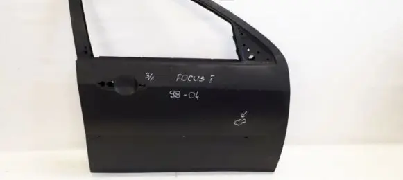 Ford Focus Front door