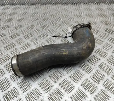 Volkswagen Jetta VI Intercooler hose/pipe 1K0145832AF
