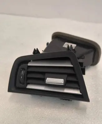 BMW 5 F10 F11 Dashboard side air vent grill/cover trim 9166889