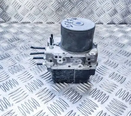 Toyota RAV 4 (XA40) ABS Pump 4454042312 8954142582