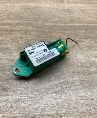 BMW 5 E39 Airbag deployment crash/impact sensor 6910678 010135 1776
