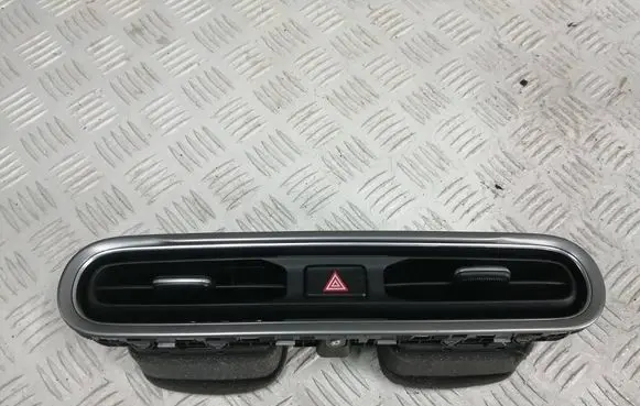 Hyundai Kona I Dash center air vent grill 97410J9AB0 20230111014