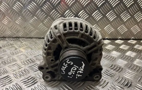 Volkswagen Golf V Generator/alternator 06F903023F