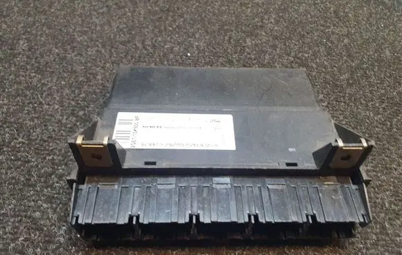 Ford Fiesta Comfort/convenience module 2S6T15K600BF