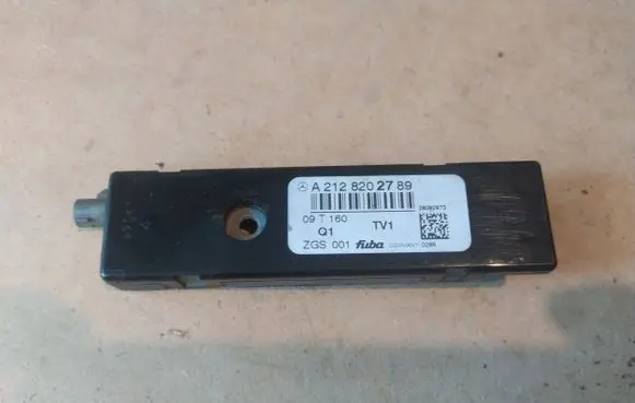 Mercedes-Benz E W212 Other control units/modules A2128202789