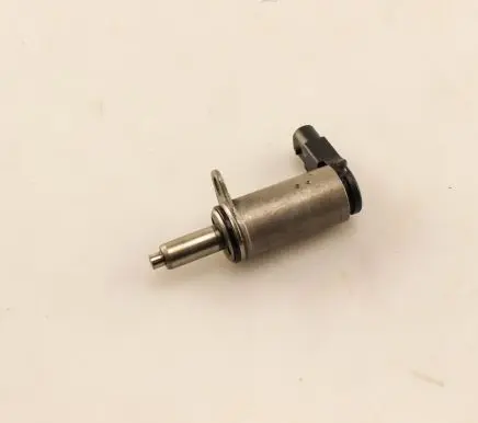 Audi A4 S4 B8 8K Camshaft vanos timing valve 06H103697A