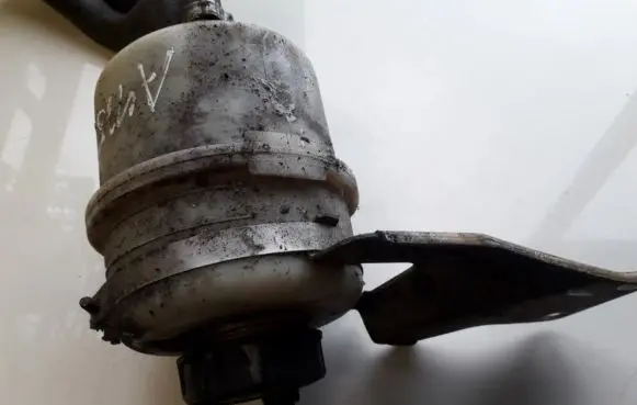Alfa Romeo 166 Power steering fluid tank/reservoir