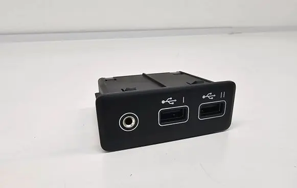 Alpine A110 AUX in-socket connector 284H36832R 35579136 MM2014