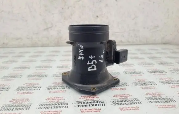 Volkswagen PASSAT B5.5 Mass air flow meter 06A906461B