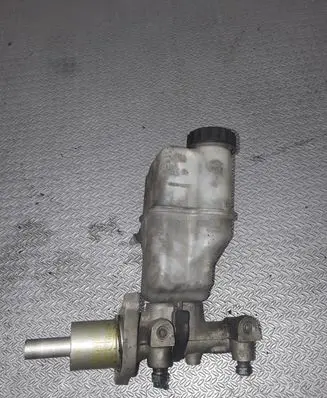 Peugeot 407 Master brake cylinder 9646980980