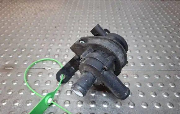 Seat Leon (1P) Electric auxiliary coolant/water pump S18031056 1K0965561F