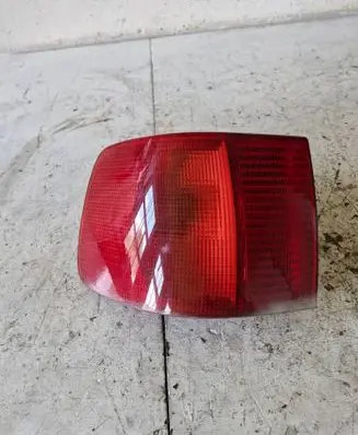Audi A6 S6 C4 4A Rear/tail lights