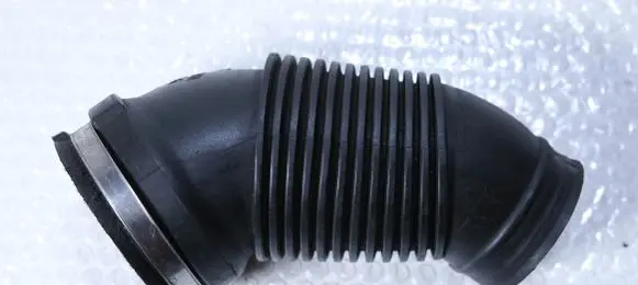 Audi A6 S6 C6 4F Air intake hose/pipe 4F0129615G