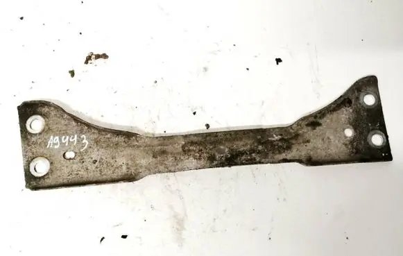 Volkswagen Touran II Engine mounting bracket
