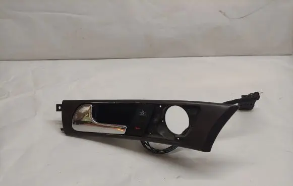 Audi A6 S6 C5 4B Front door interior handle 4B0837019