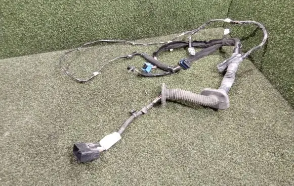 Renault Master III Front door wiring loom 241254358R CE0841358R 8200778254