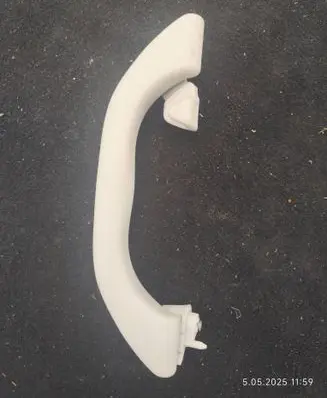 Volkswagen PASSAT B5.5 Rear interior roof grab handle 3B0857607