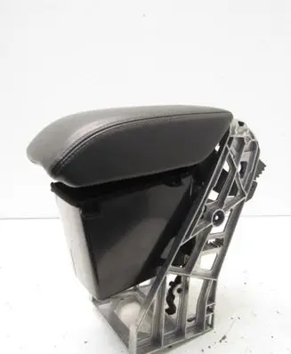 Audi Q3 8U Armrest 8U0864981D