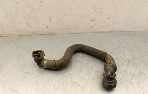 Peugeot 208 II Engine coolant pipe/hose 475