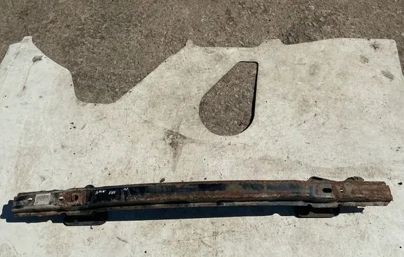 BMW 3 E90 E91 Rear bumper cross member 7058467