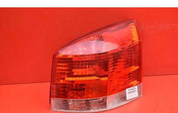 Opel Signum Rear/tail lights 13159862AZ
