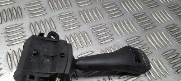 BMW 5 E39 Wiper control stalk 8363669 01204020