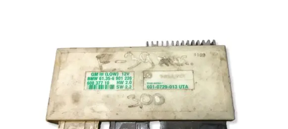BMW 5 E39 Comfort/convenience module 61356901226 6010729013UTA