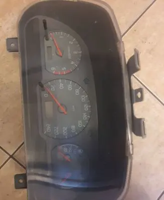 Volvo S40, V40 Speedometer (instrument cluster) 30858334 30883040 VP0200