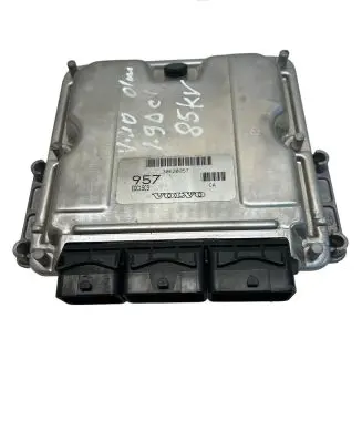 Volvo S40, V40 Engine control unit/module 8200112254 0281010441 28FM0265