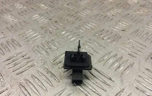 Land Rover Range Rover Sport L494 Seat heating switch
