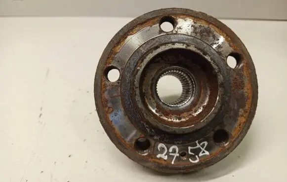 Volvo XC90 Front wheel bearing hub 