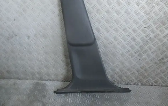 Fiat Grande Punto (B) pillar trim (bottom)