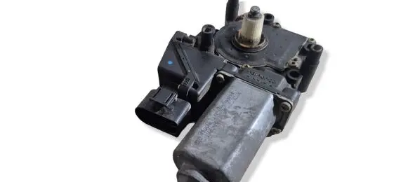 Audi A3 S3 8L Front door window regulator motor 0536001402