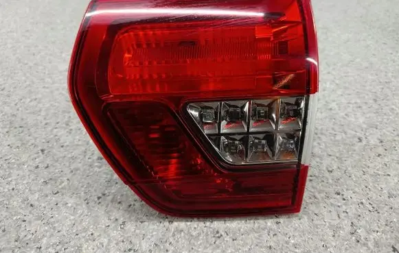 Citroen C5 Tailgate rear/tail lights
