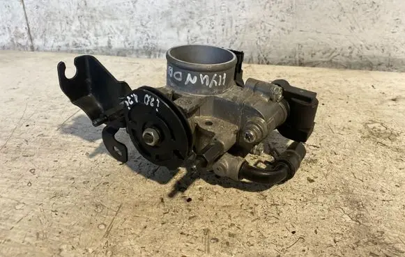 Hyundai i20 (PB PBT) Throttle valve 3517026910 9600930006 05116B0B
